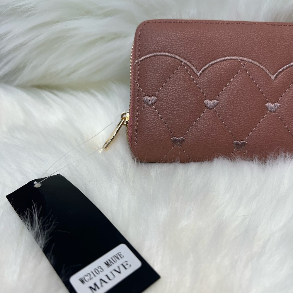 NWT LARGE EMBROIDERY MAUVE WALLET - Picture 11 of 15